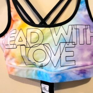 Peloton brand women meduim size strappy sports bra.